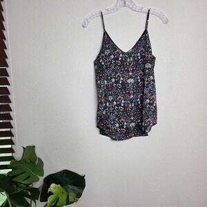 3 / $30 Tahari Floral Print Cami Top Sleeveless Blouse Small Black‎
